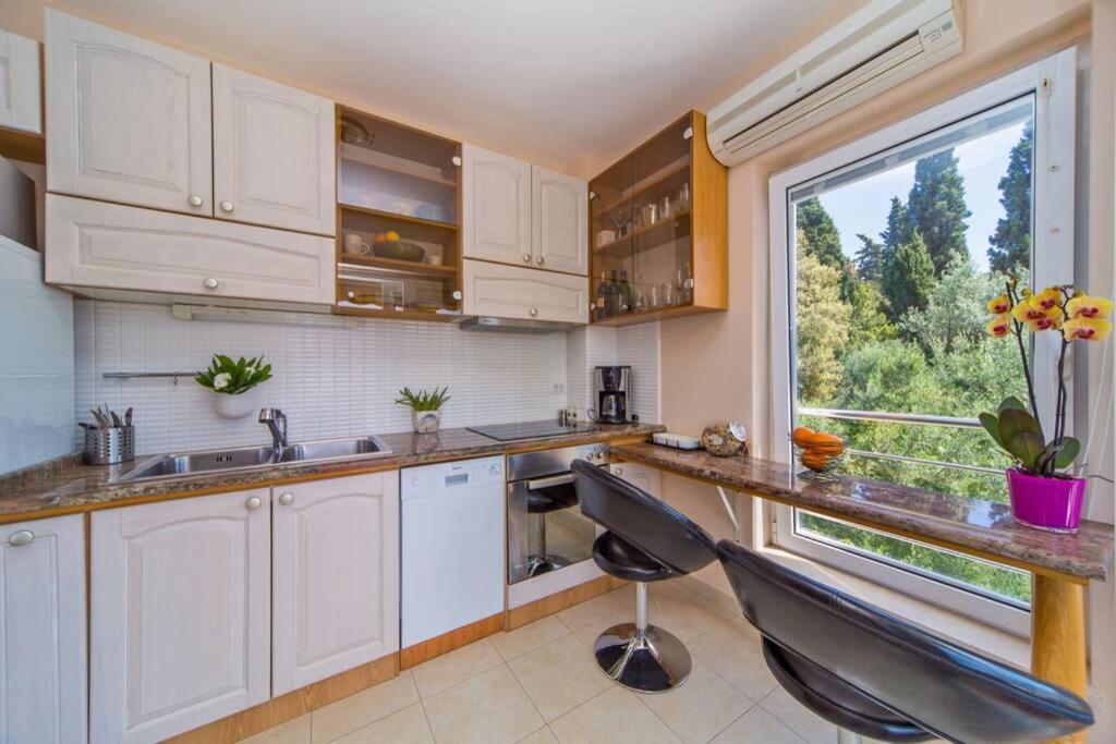 Blue Dream - Stylish Apt With Stunning Sea View Dubrovnik Bagian luar foto